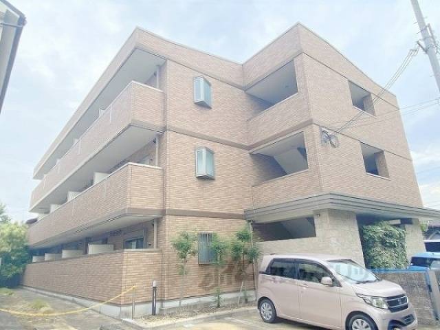 ハウオリ　オハナ外観写真1