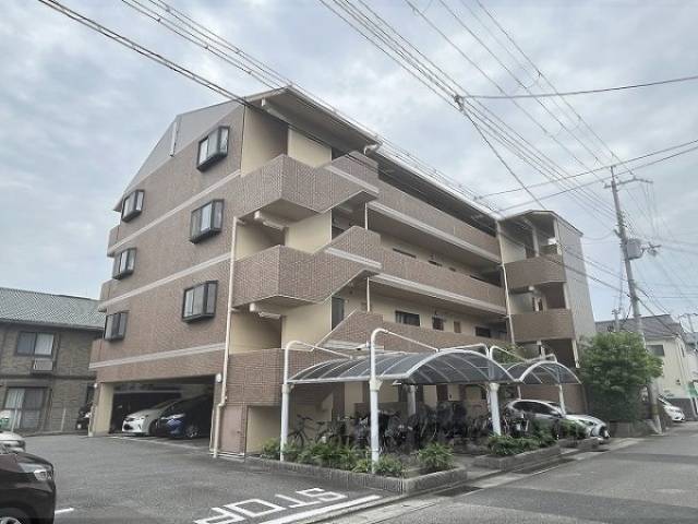シャルマンコーポ荒牧外観写真2