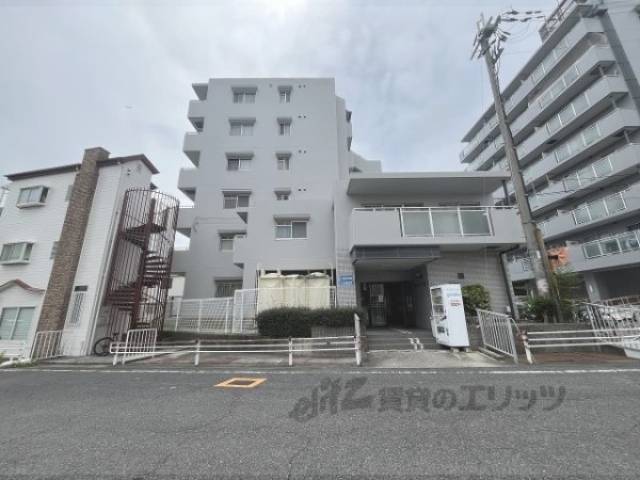 アビタ・コア３外観写真1