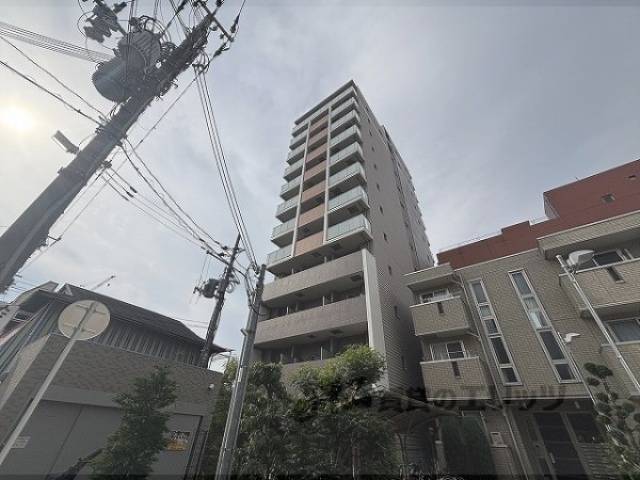 レーヴメゾン尼崎昭和通外観写真2