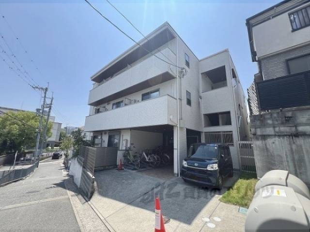 エルスタンザ伊丹外観写真2