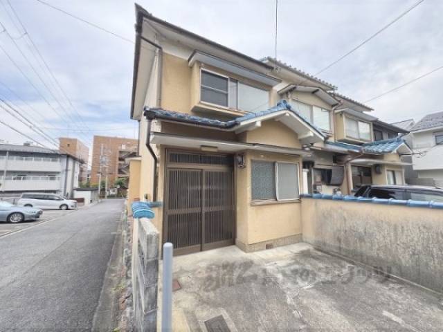 貸家外観写真1