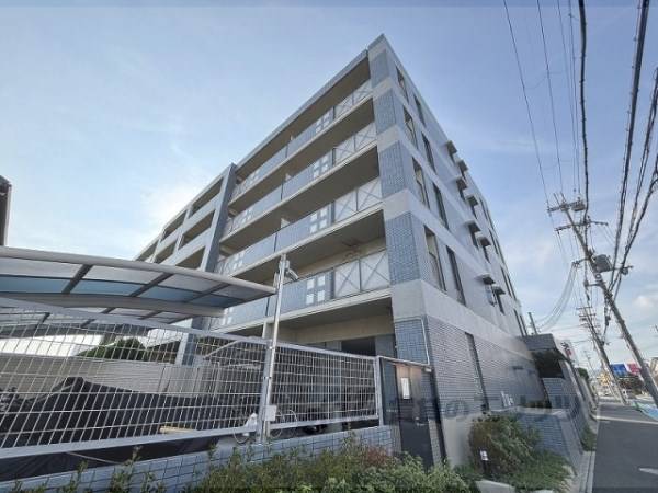 168180の外観写真