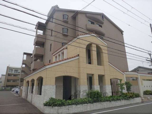 アグア外観写真1