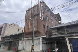 岡本ビル外観写真