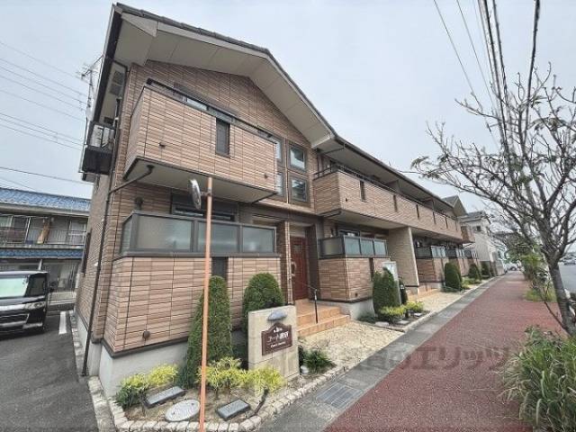 コート鶴田外観写真1
