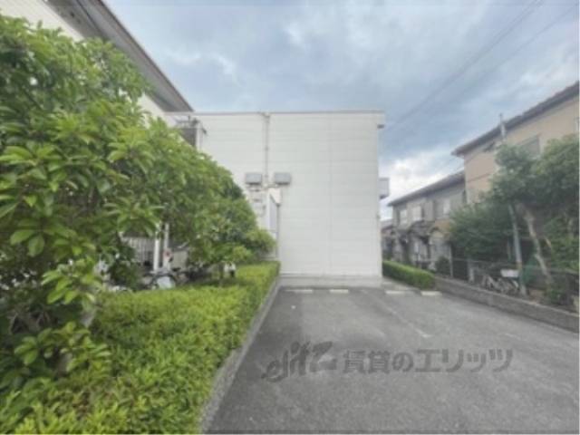 レオパレスフラワリー外観写真3