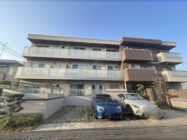 フラワーガーデン　イースト外観写真3