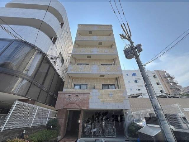 ラフィーネ伊丹３外観写真1