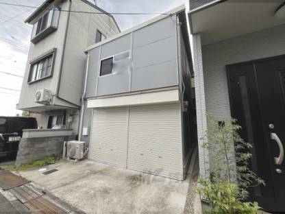 小山北林町倉庫外観写真2