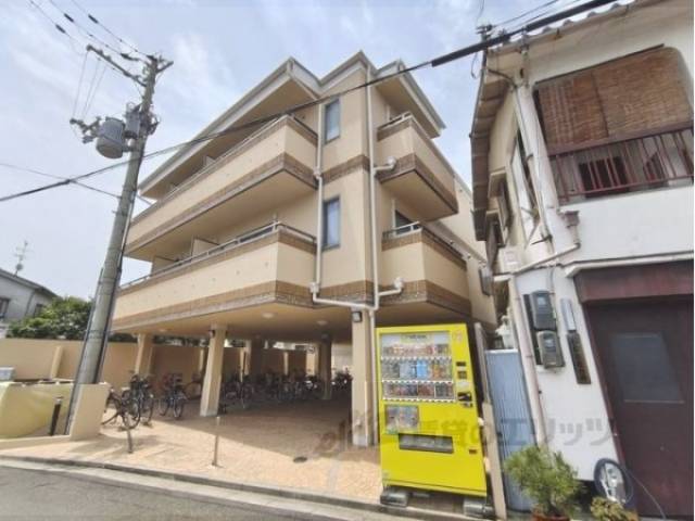 セレブ上小阪外観写真3