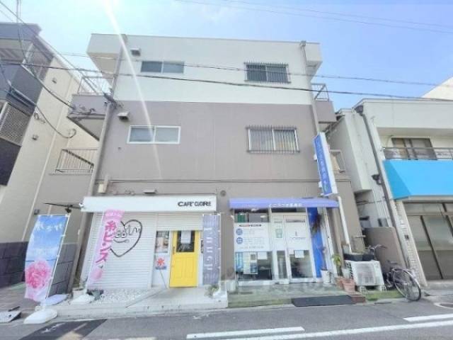 レジェンド小阪外観写真2