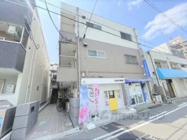 レジェンド小阪外観写真3