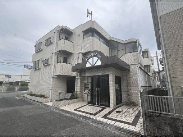 メゾンドール稲野外観写真1