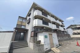 ホワイトハイツ外観写真