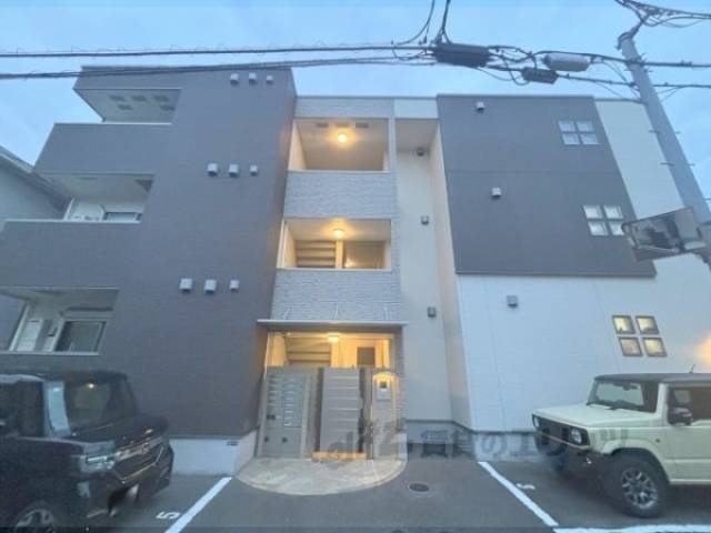 フジパレス塚口本町２番館外観写真1