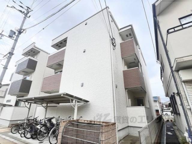 フジパレス西本町北通１番館外観写真3