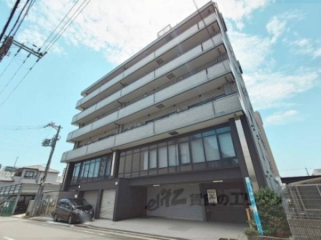 ドゥミルアン東大阪外観写真3