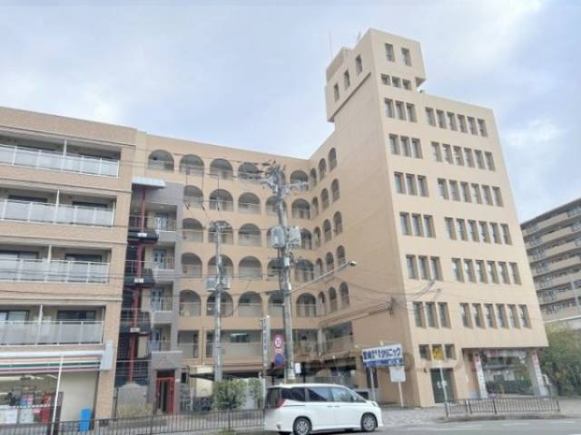 朱雀ハイツ外観写真3