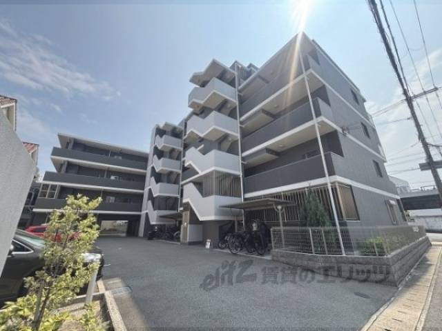 グランデ近松外観写真3