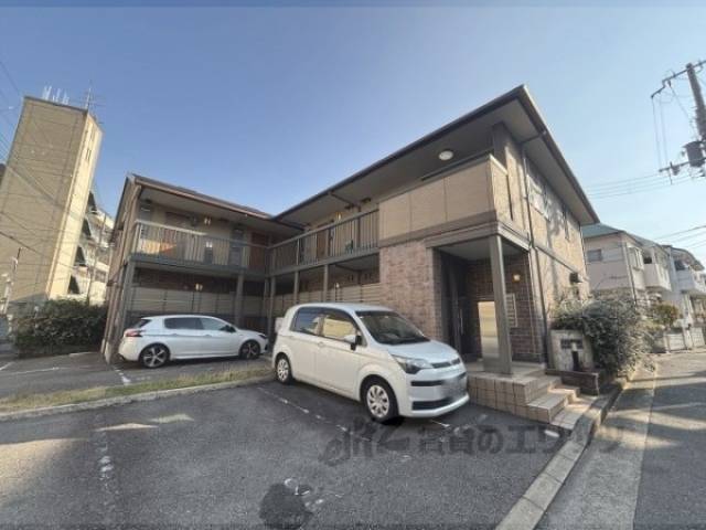 サン・ボナール外観写真1