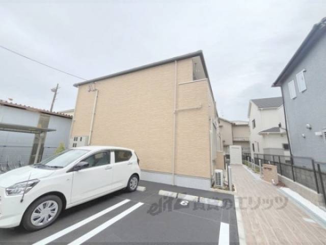 カーサ　ポポラリタ外観写真3