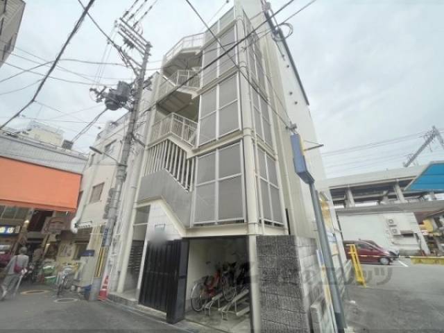 タイムハイツ布施外観写真1