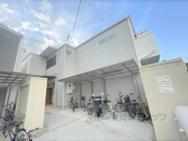 エムフラット衣摺１外観写真2