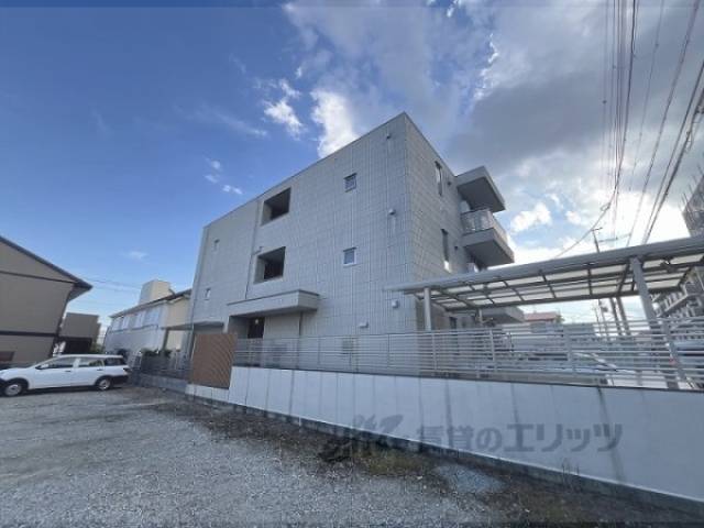 グリーンメゾン外観写真2