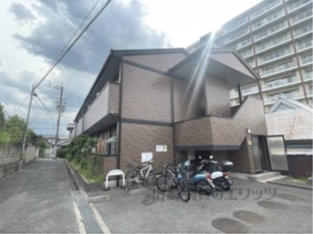 アムール四条外観写真2