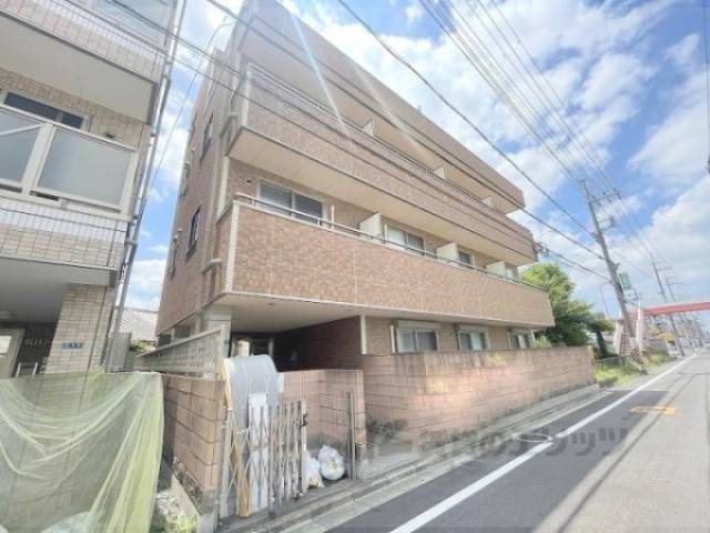 セレブ小若江外観写真1
