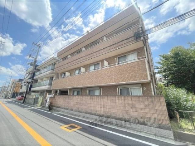 セレブ小若江外観写真3