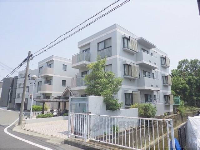 ラ・メゾンクレール外観写真2