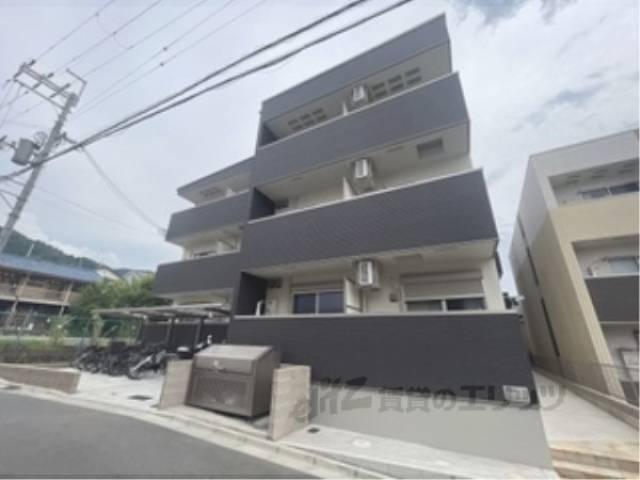 フジパレス駒林２外観写真1