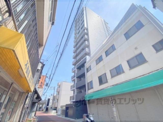 レーヴメゾン出屋敷外観写真2