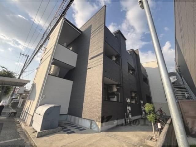 コンパルサ次屋外観写真3