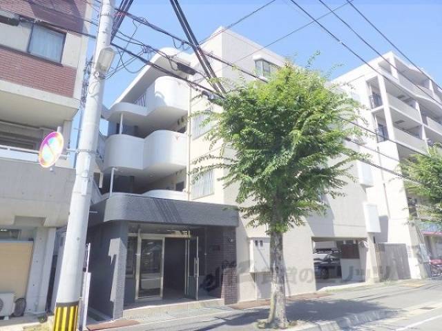 エルベコート東園田外観写真1