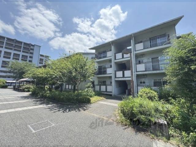 醍醐西市営住宅8棟外観写真3