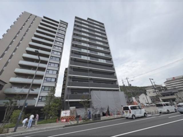 プレサンス大津京町ベルリーヴァ外観写真2