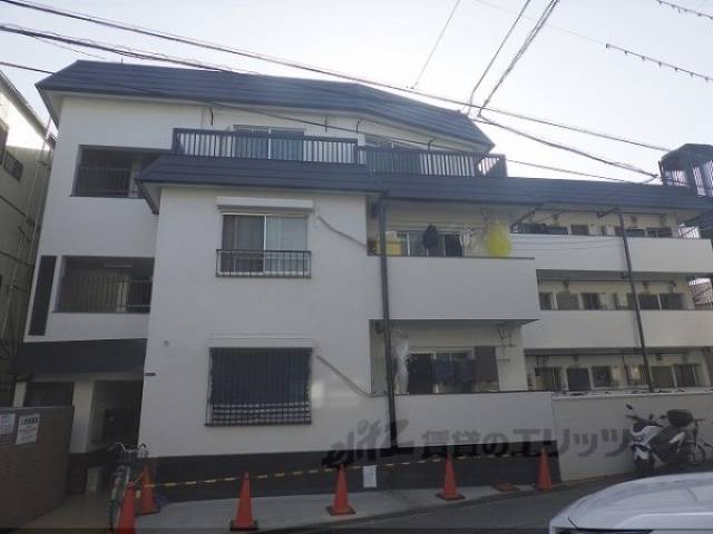 向川原土井マンション外観写真1