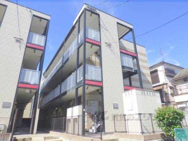 レオパレスカサグランデ外観写真2