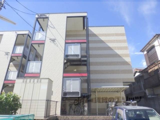 レオパレスカサグランデ外観写真3