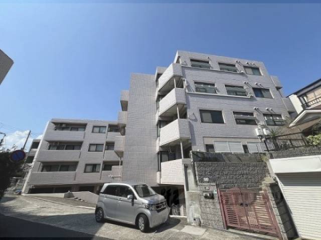 コスモスハイツ外観写真1