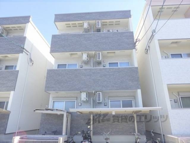 フジパレス阪急園田ＥＡＳＴ１番館外観写真3