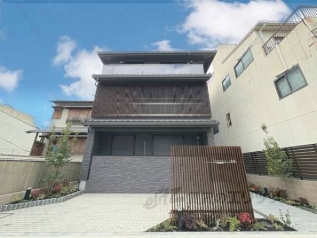 ヴェスプッチ二条城外観写真1