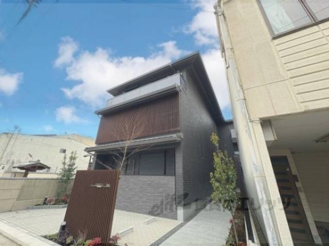 ヴェスプッチ二条城外観写真3