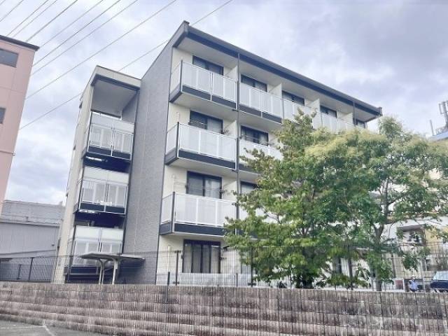 レオパレス高尾３外観写真3