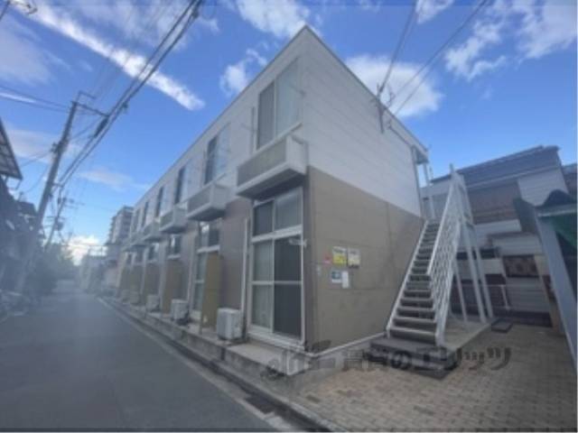 カラコレス外観写真2
