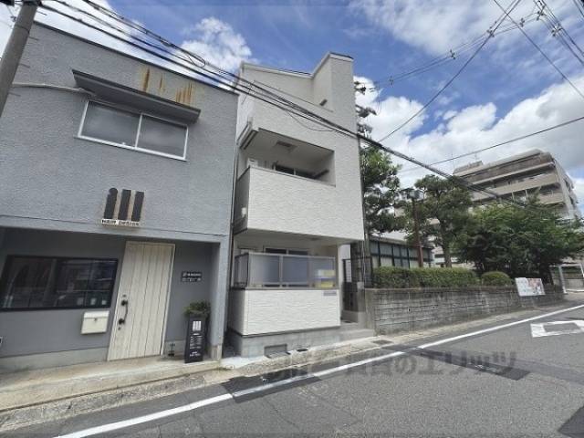 プラムコート椥辻外観写真3