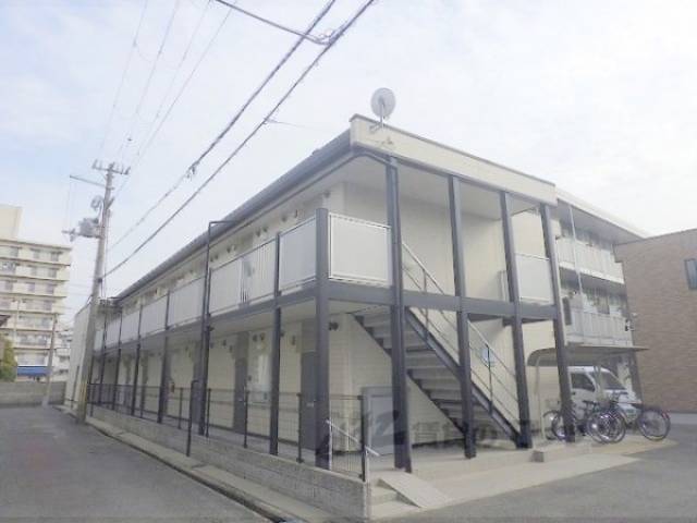 レオパレスポアロ外観写真1